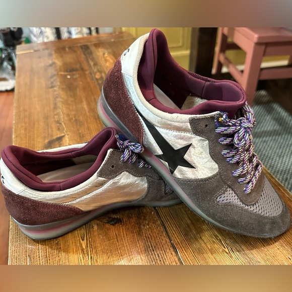 Golden Goose Sneakers - Picture 8 of 15